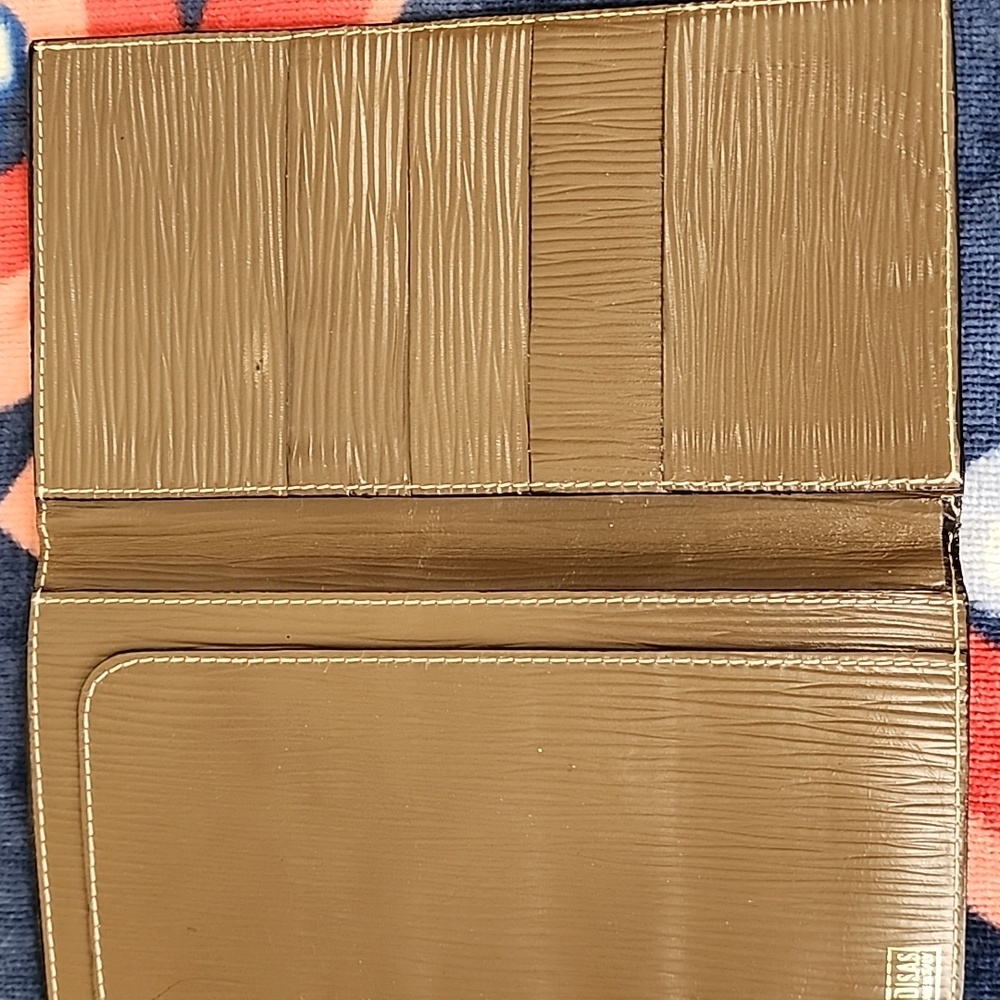 Fendi Zucca Vintage Logo Bi Fold - Picture 2 of 8